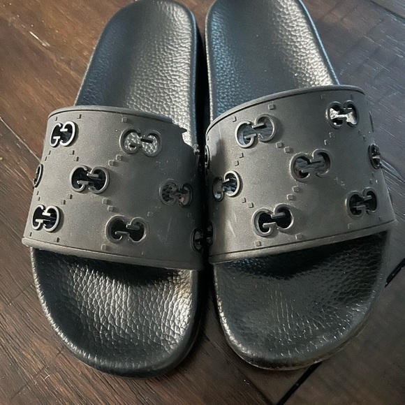 Gucci Black Slide Sandals (damaged) - Picture 1 of 3